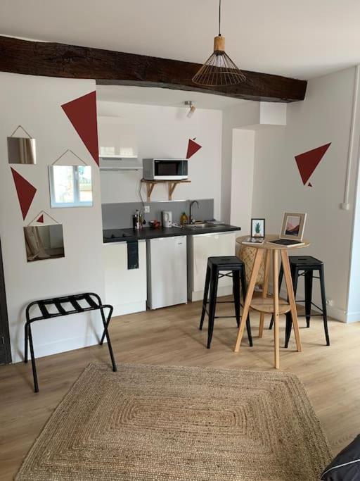 Le Terracotta : Au Coeur Du Centre Historique Apartment Дижон Екстериор снимка